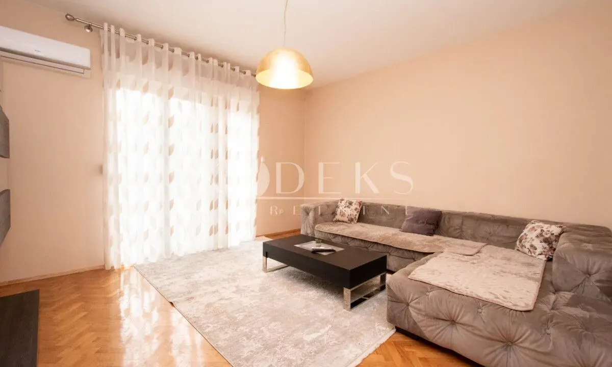 Rent, one bedroom apartment, 61m², Centar, Podgorica