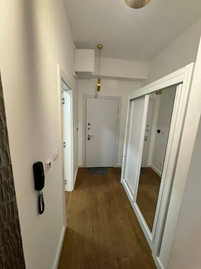 Prodaja, jednosoban stan, 65m², Soho City, Bar