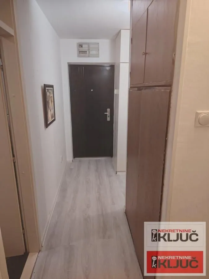 Prodaja, dvosoban stan, 64m², Novo naselje, Novi Sad