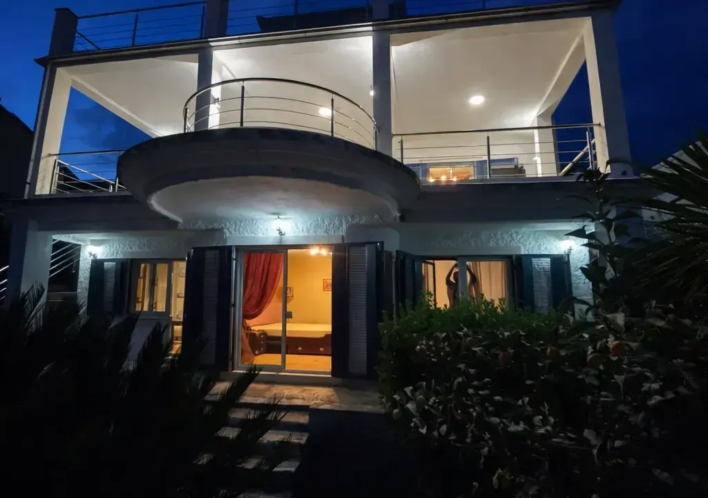 Prodaja, kuća, 308m², Bijela, Herceg Novi