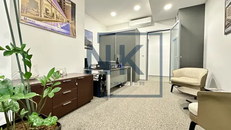 Rent, office space, 86m², Centar, Podgorica