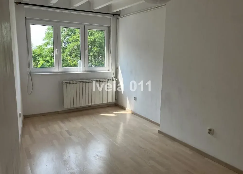 Prodaja, dvosoban stan, 68m², Stari Grad, Beograd