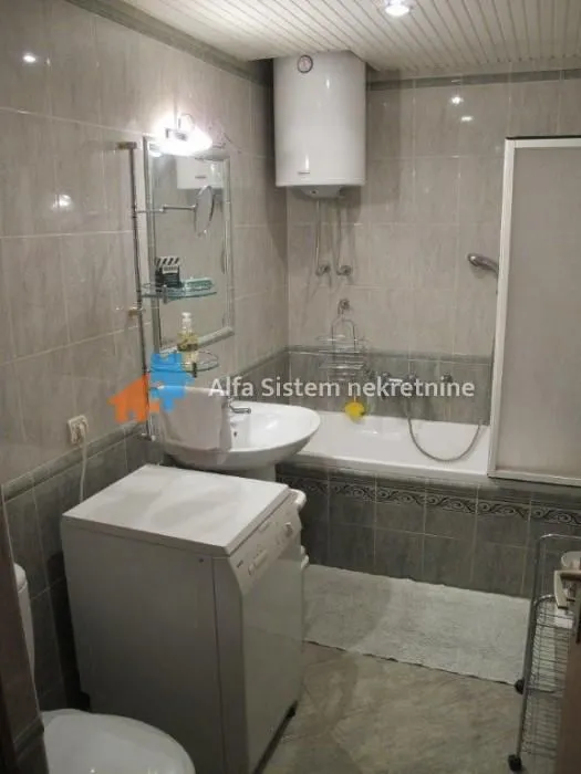 Rent, three bedroom apartment, 90m², Savski Venac, Beograd