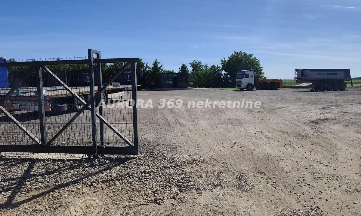 Rent, land lot, 5200m², Rumenka, Novi Sad Sve Podlokacije