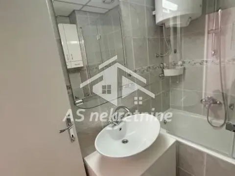 Izdavanje, dvosoban stan, 68m², Savski Venac, Beograd - image 19
