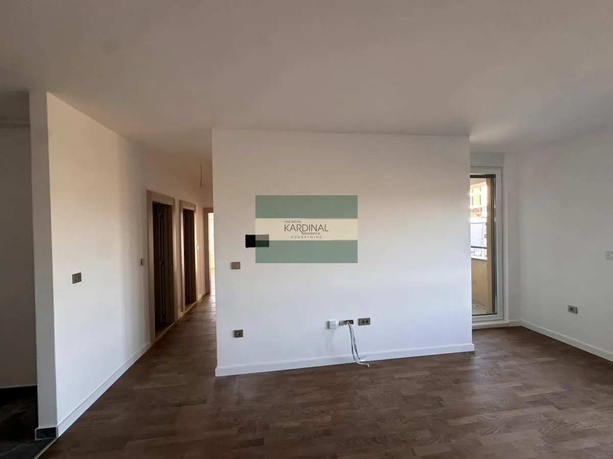 Prodaja, trosoban stan, 88m², Bubanj, Kragujevac