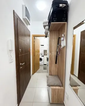 Prodaja, dvosoban stan, 54m², Stari Aerodrom, Podgorica - image 11