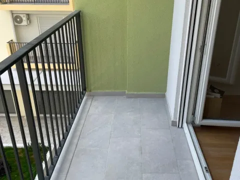 Rent, one bedroom apartment, 40m², Zabjelo, Podgorica - image 2