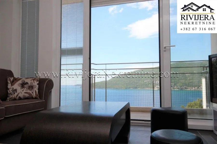 Prodaja, dvosoban stan, 100m², Herceg Novi, Crna Gora