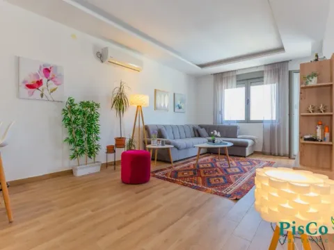 Prodaja, jednosoban stan, 57m2, Tivat Prodaja, jednosoban stan, 57m2, Tivat