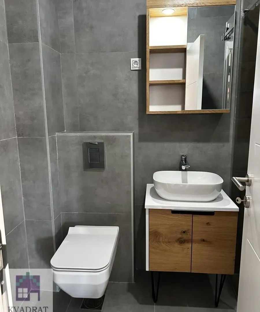 Prodaja, dvosoban stan, 59m², Centar, Ub