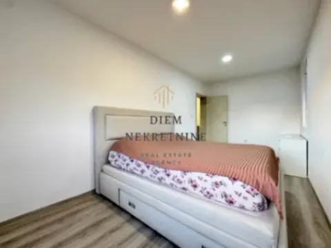 Izdavanje, kuća, 150m², Masline, Podgorica - image 13