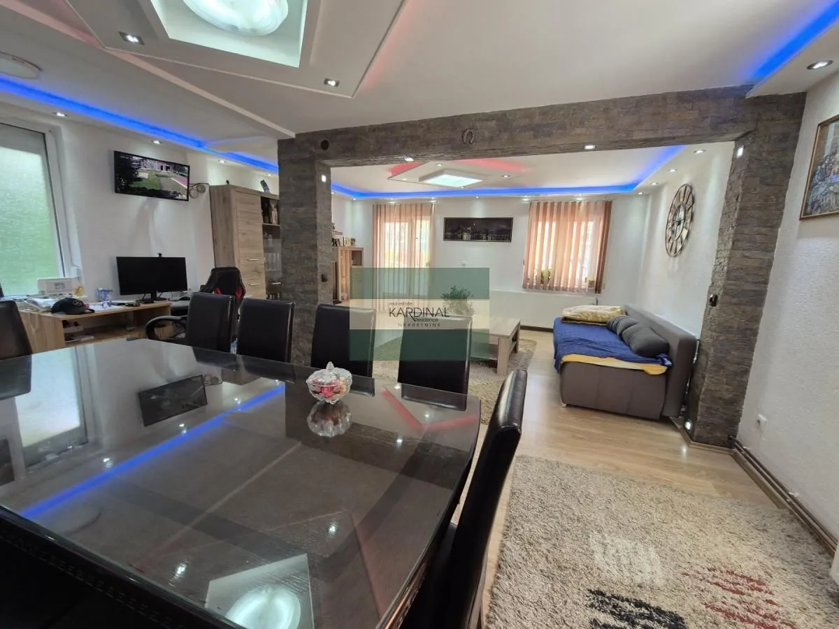 Sale, house, 181m², Kajsijar, Jagodina