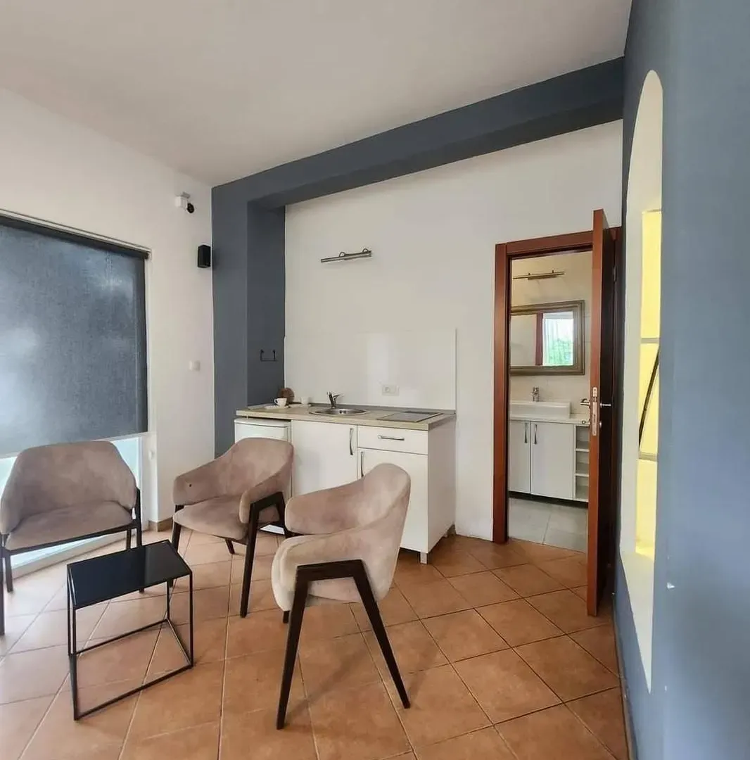 Rent, office space, 73m², Babin Do, Budva