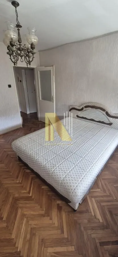 Izdavanje, trosoban stan, 75m², Grbavica, Novi Sad Sve Podlokacije