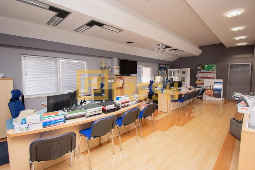 Rent, office space, 250m², Gornja Gorica, Podgorica