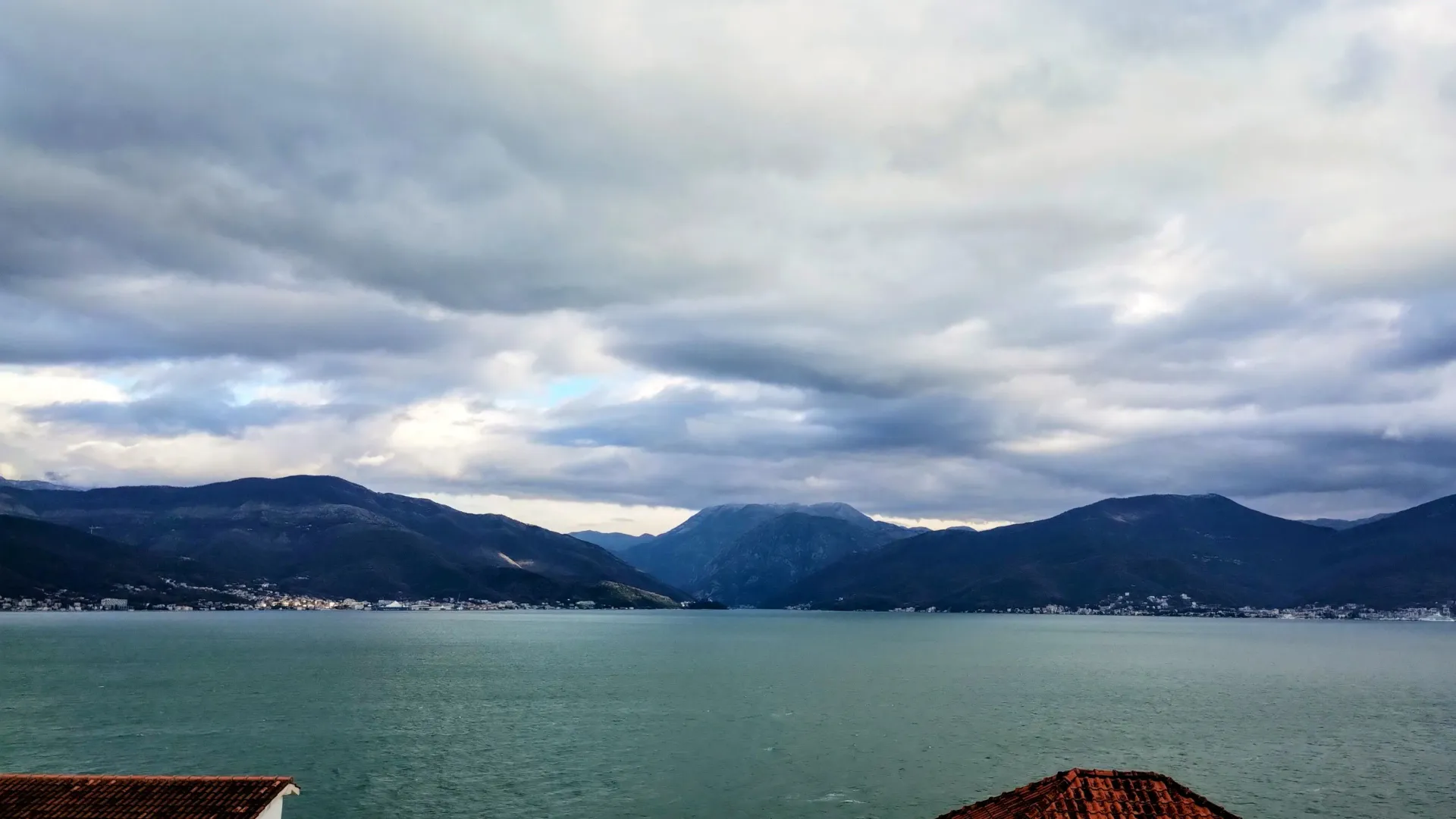 Prodaja, dvosoban stan, 55m², Krašići, Tivat