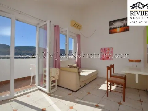 Prodaja, dvosoban stan, 64m², Topla, Herceg Novi