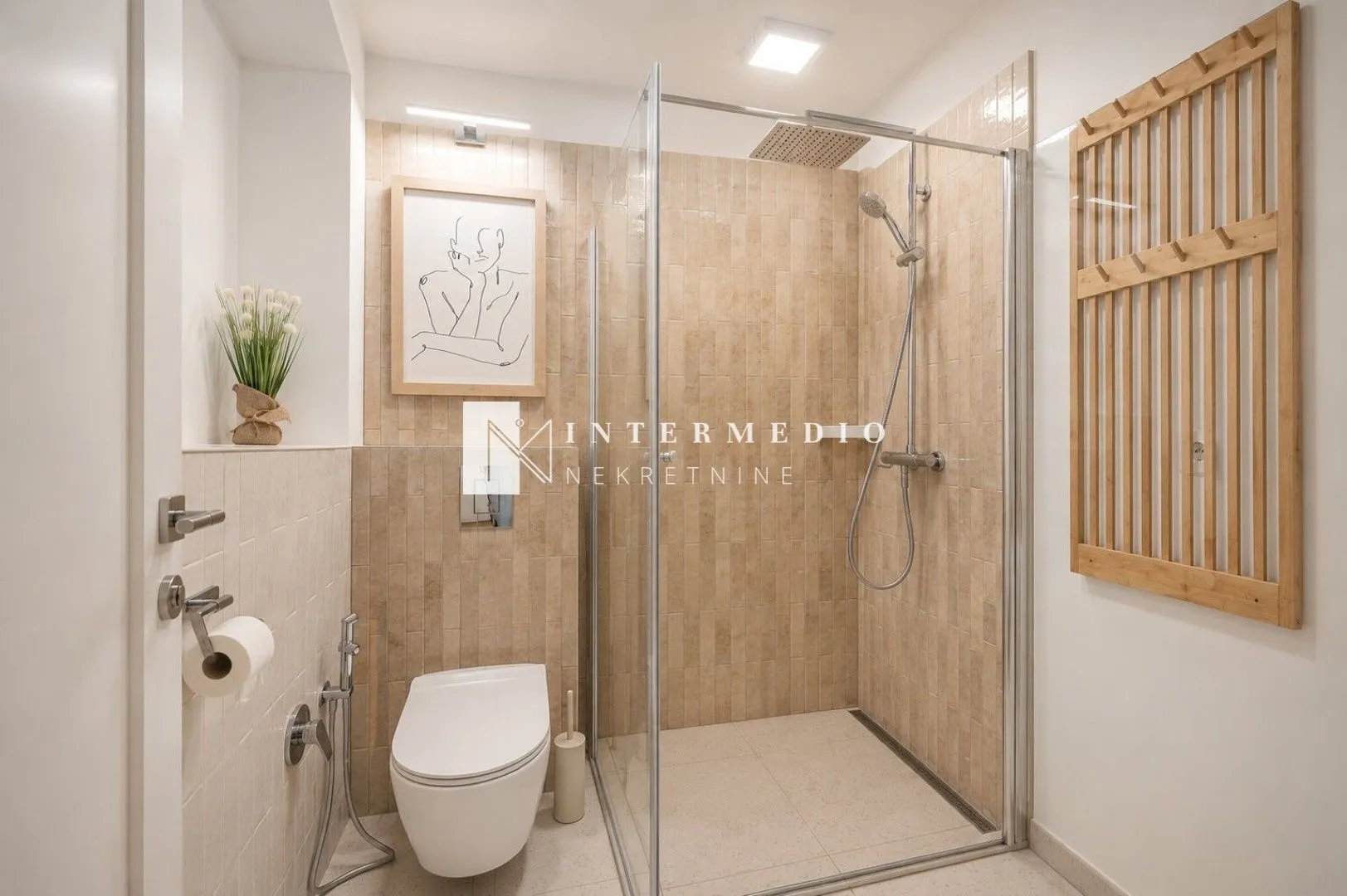 Prodaja, dvosoban stan, 80m², Đenovići, Herceg Novi
