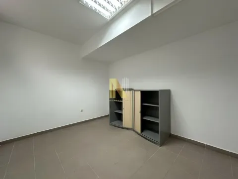 Rent, office space, 237m², Centar, Novi Sad - image 17