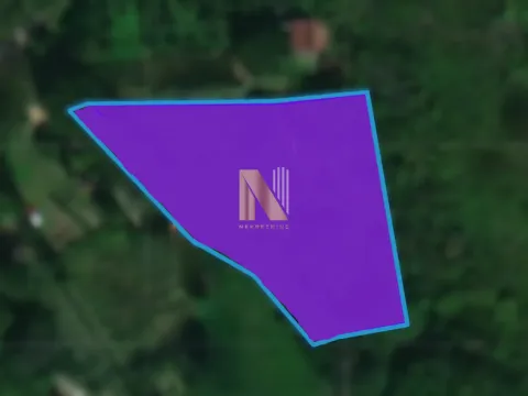 Zemljište in Karagača