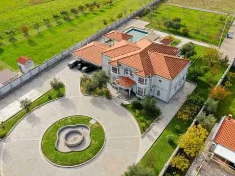 Prodaja, kuća, 560m², Danilovgrad, Crna Gora - image 5