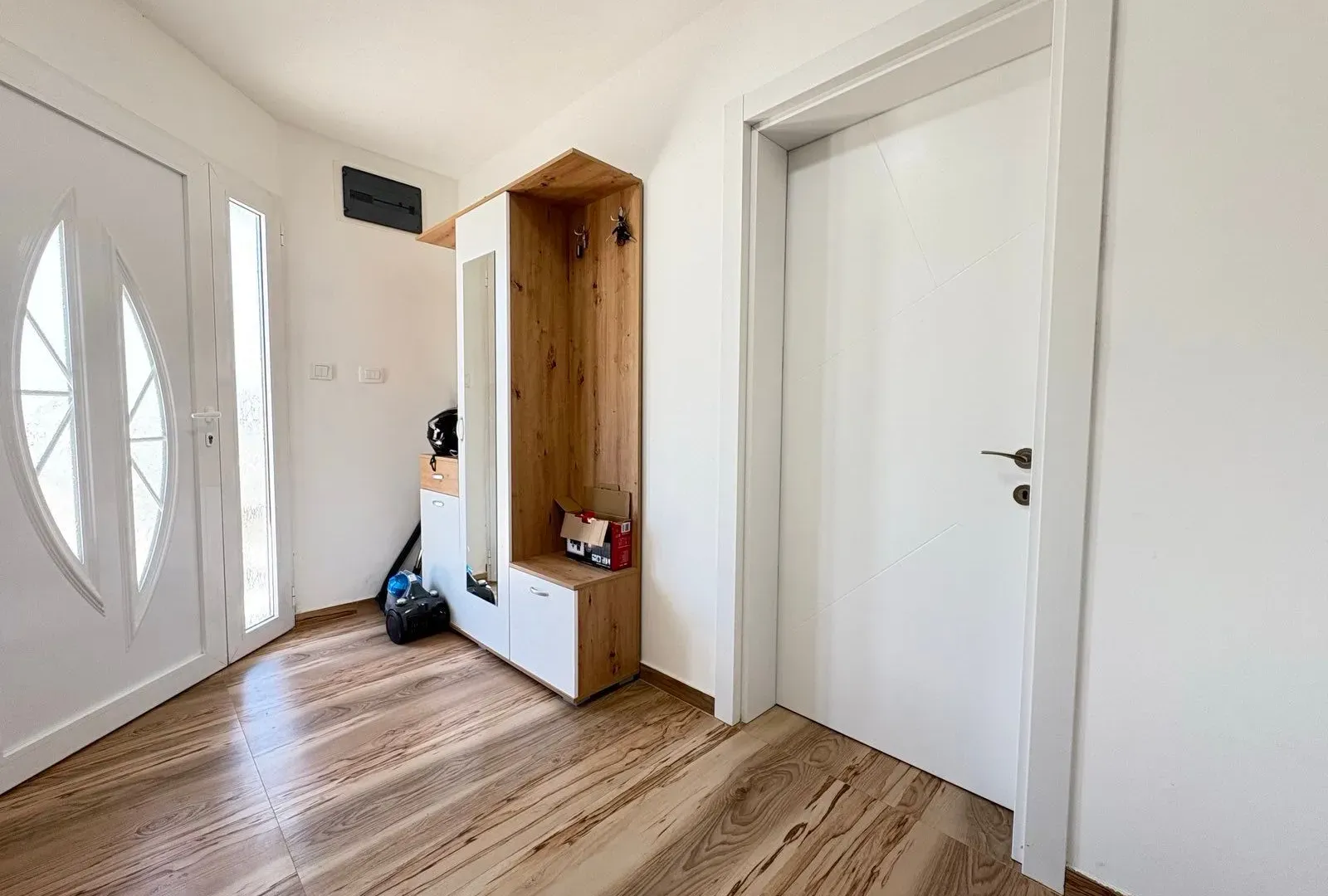 Prodaja, kuća, 170m², Zagorič, Podgorica