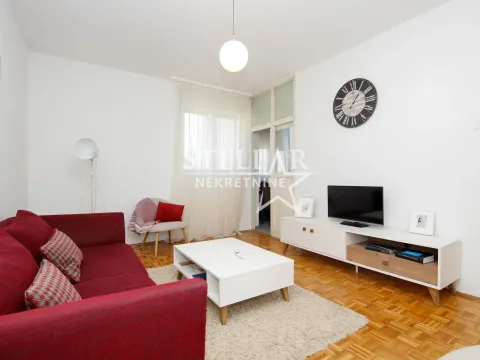 Rent, one bedroom apartment, 52m², Momišići, Podgorica - image 4