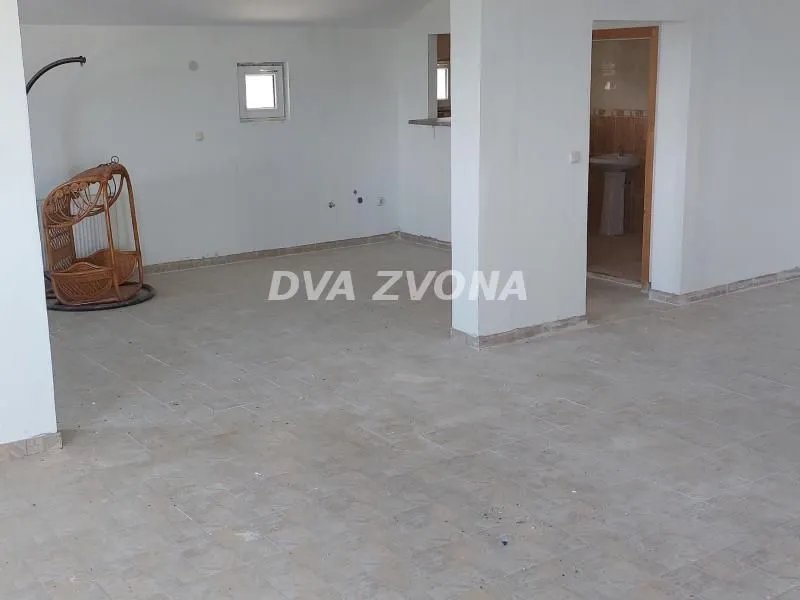 Prodaja, ugostiteljski objekat, 478m², Perlez, Zrenjanin