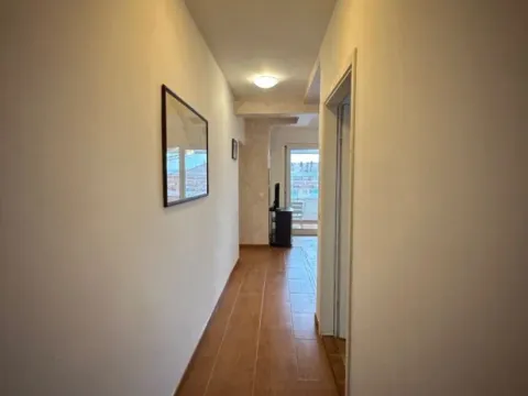 Rent, two bedroom apartment, 82m², Centar, Tivat - image 9