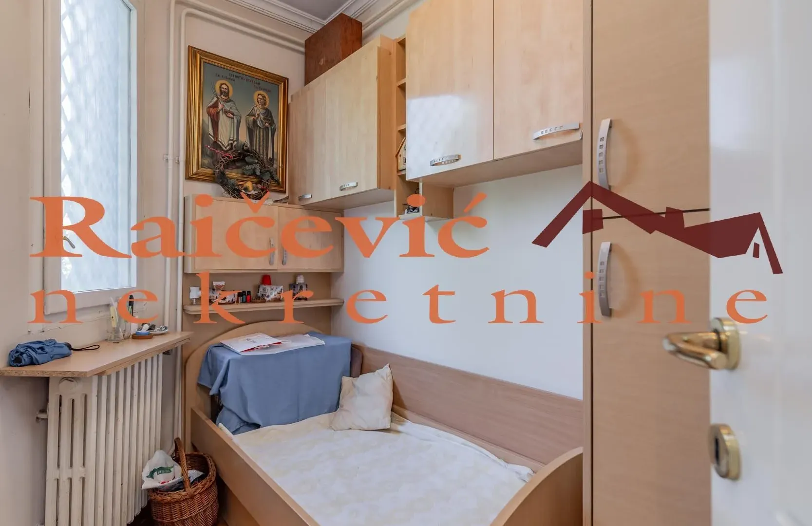 Prodaja, kuća, 273m², Beograd, Srbija