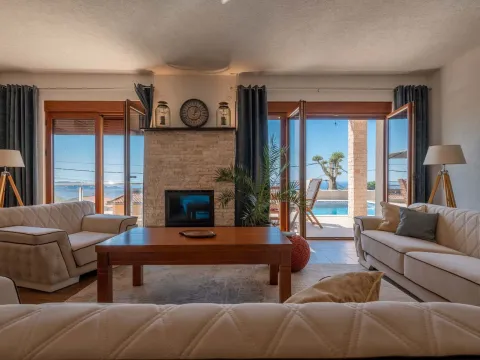 Sale, house, 500m², Šušanj, Bar - image 7