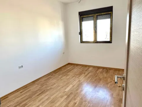 Sale, one bedroom apartment, 46m², Zabjelo, Podgorica - image 2