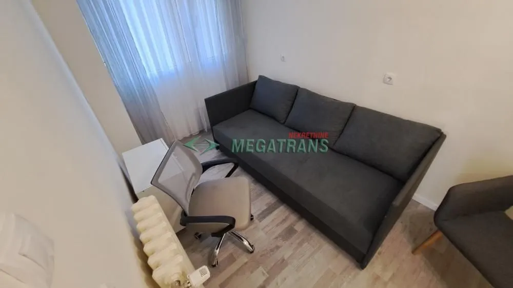 Izdavanje, dvosoban stan, 42m², Liman 2, Novi Sad Sve Podlokacije
