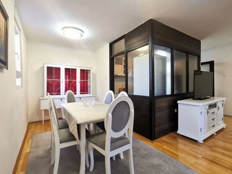 Rent, apartment, 76m², Blok 5, Podgorica