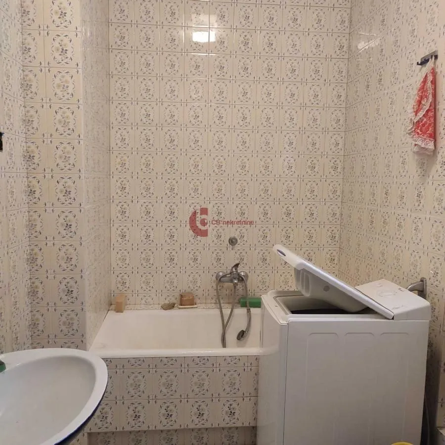 Prodaja, kuća, 202m², Mali Radanovac, Subotica