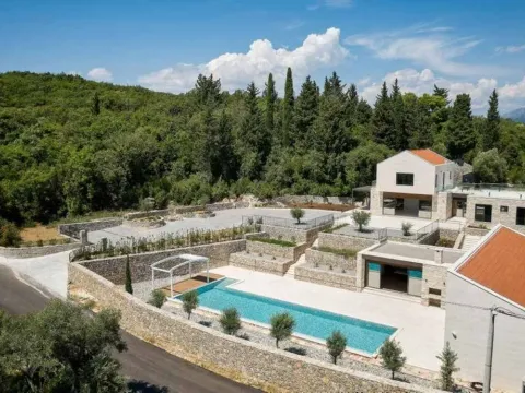 Prodaja, kuća, 432m², Tivat, Crna Gora - image 25