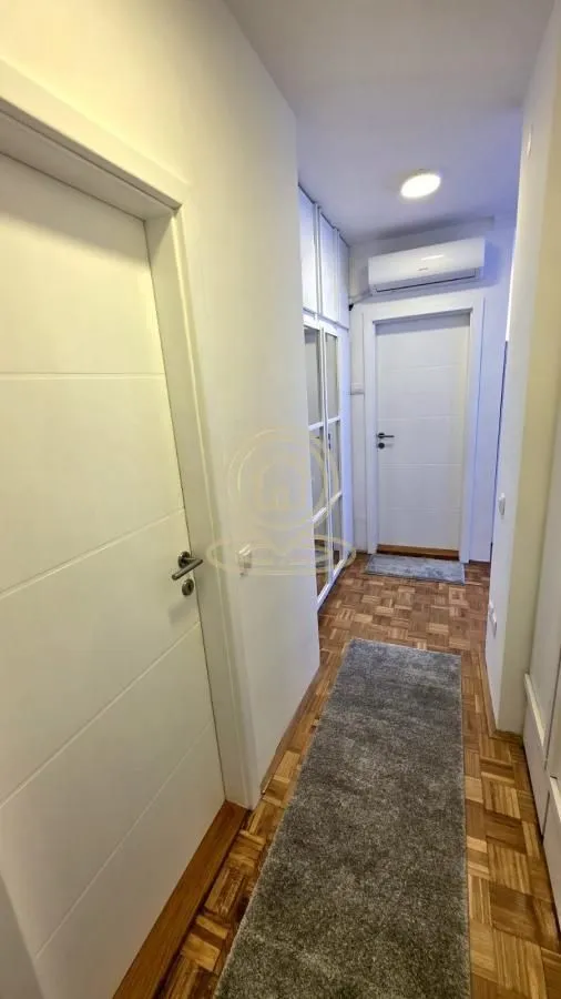 Rent, two bedroom apartment, 46m², Savski Venac, Beograd