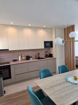 Rent, two bedroom apartment, 84m², Kalimanj, Tivat - image 7