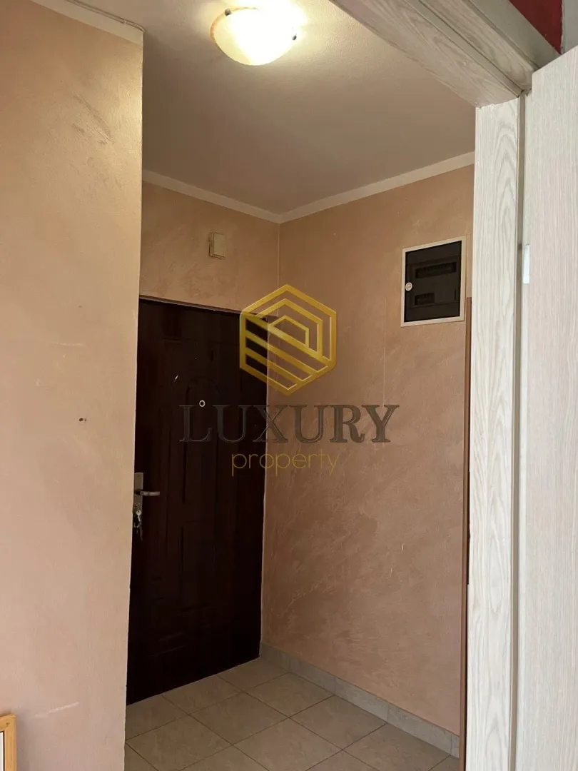 Rent, one bedroom apartment, 49m², Drač, Podgorica
