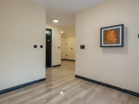Sale, three bedroom apartment, 110m², Podgorica, Crna Gora - image 3