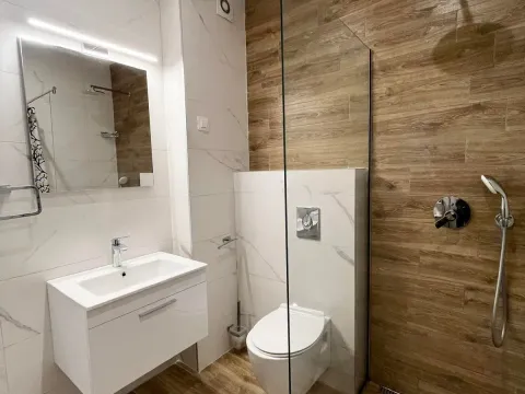 Rent, one bedroom apartment, 50m², Vezirov Most, Podgorica - image 6