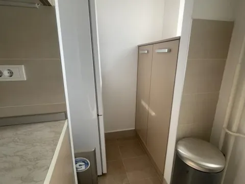 Rent, four bedroom apartment, 85m², Novi Beograd Blok 71, Novi Beograd Sve Podlokacije - image 13