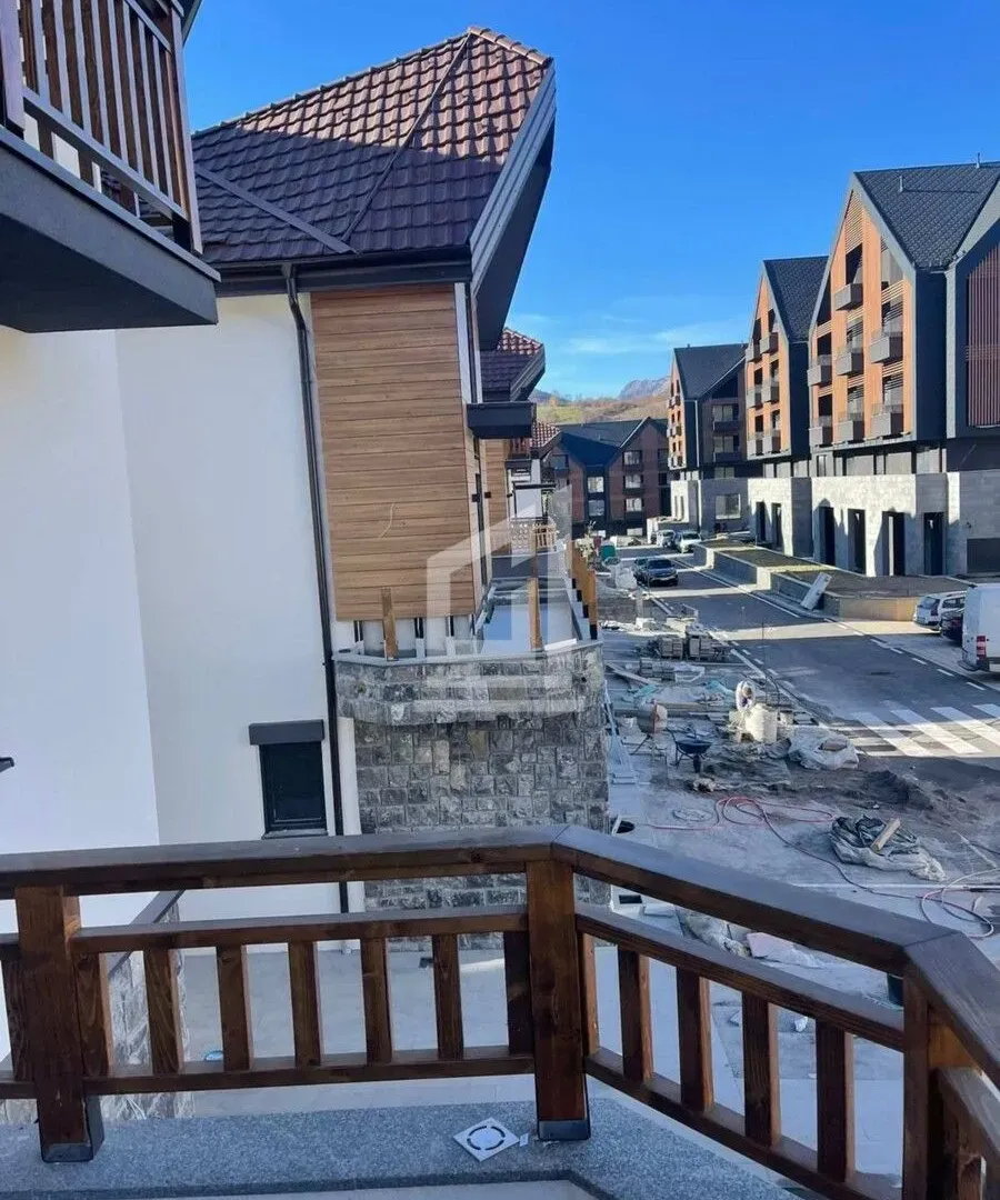 Prodaja, jednosoban stan, 46m², Kolašin, Crna Gora