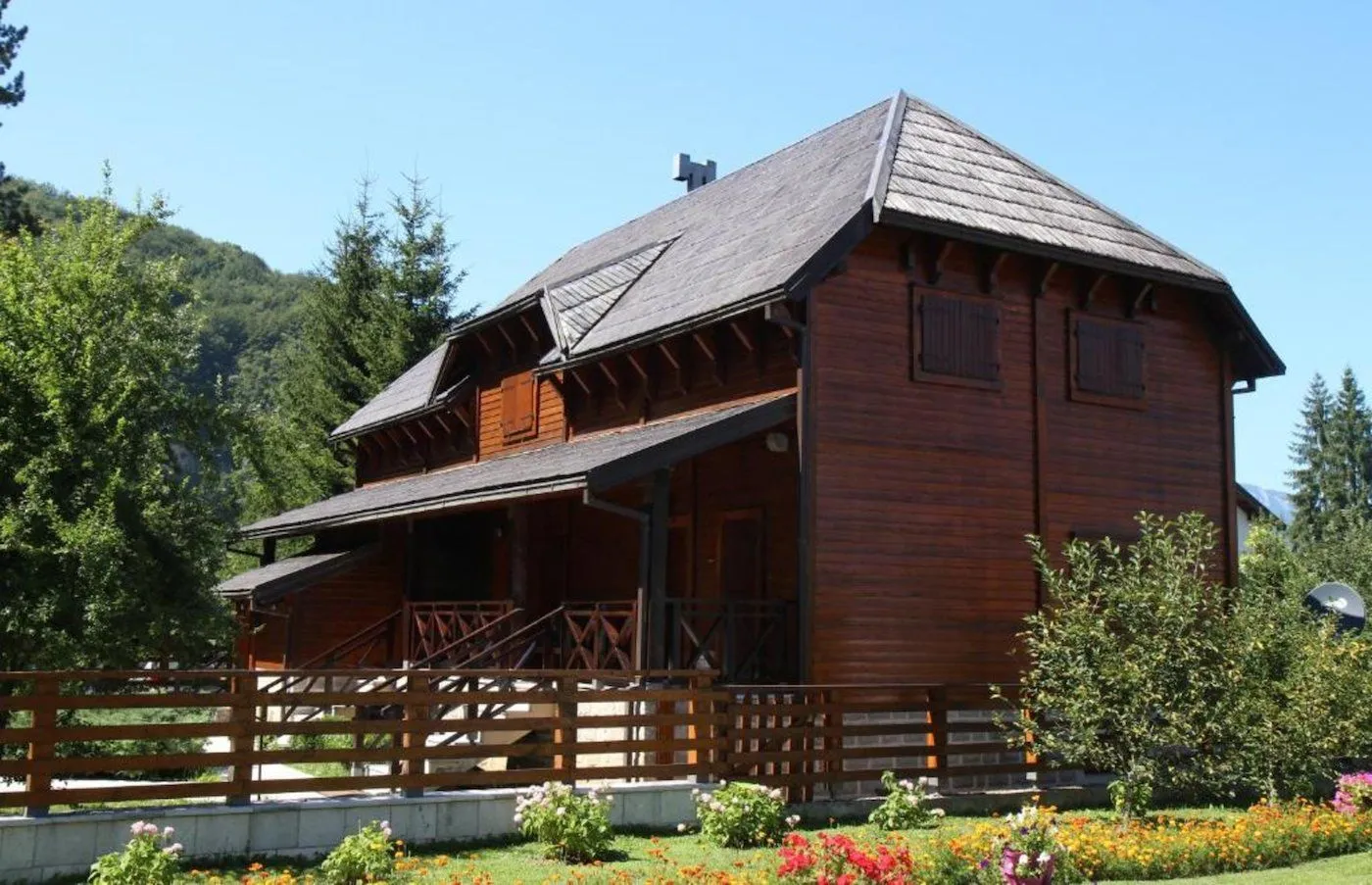 Prodaja, kuća, 324m², Kolašin, Crna Gora
