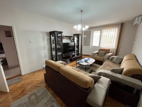 Prodaja, dvosoban stan, 105m², Centar, Bar - image 4