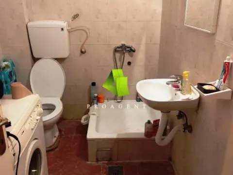 Prodaja, trosoban stan, 61m², Medijana, Niš - image 9