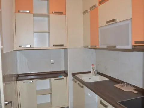 Rent, office space, 52m², Preko Morače, Podgorica - image 13