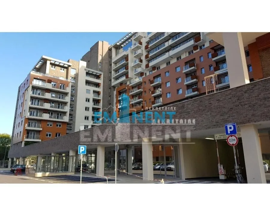 Izdavanje, kuća, 360m², Novi Beograd Blok 67, Novi Beograd Sve Podlokacije