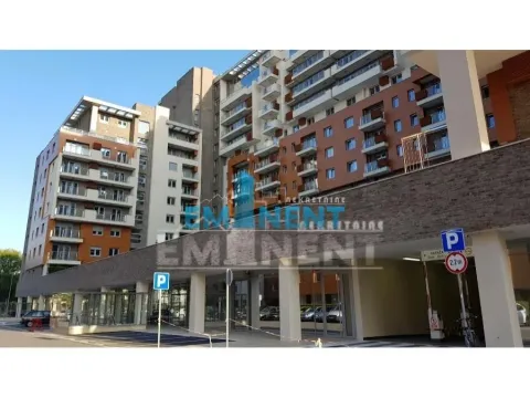 Rent, house, 360m², Novi Beograd Blok 67, Novi Beograd Sve Podlokacije